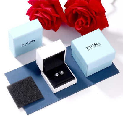 MOOSEA Martini Moissanite Earrings for Women Men, 0.2-4 Ct round D Color VVS1 Clarity Lab Created Earring 925 Sterling Silver Classic 3 Prong Moissanite Earrings Screw Back for Women Men